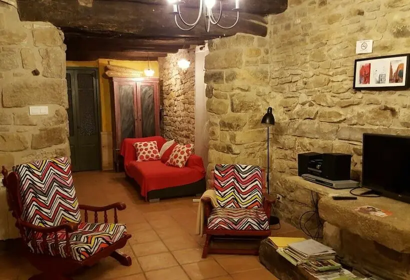２ベッドルームハウス, Les Cavallerisses Turisme Rural