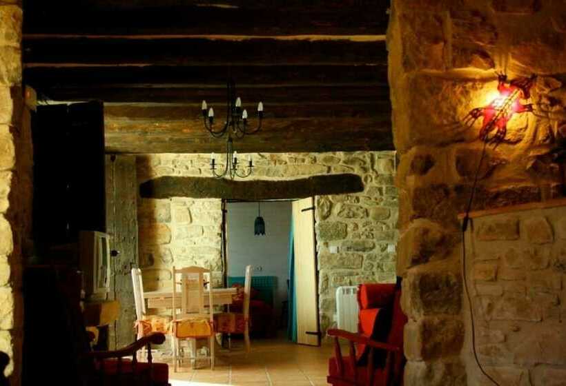 Дом 2 Спальни, Les Cavallerisses Turisme Rural