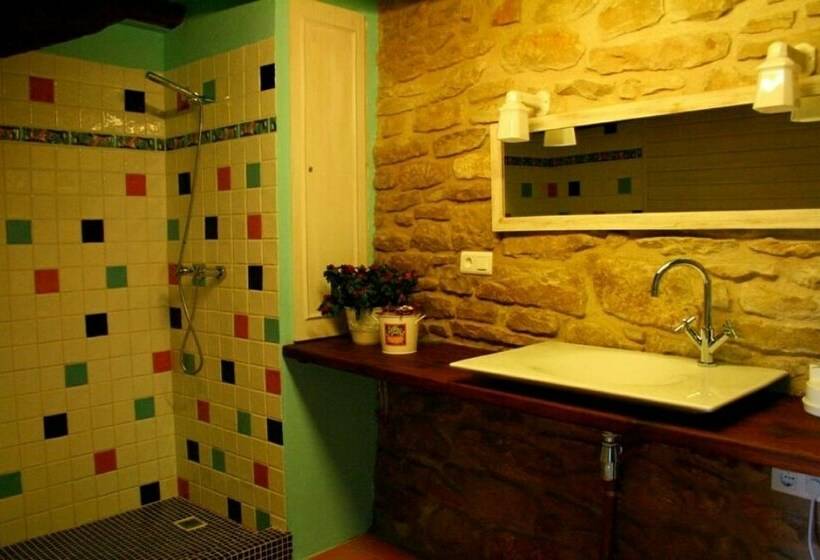 Дом 2 Спальни, Les Cavallerisses Turisme Rural