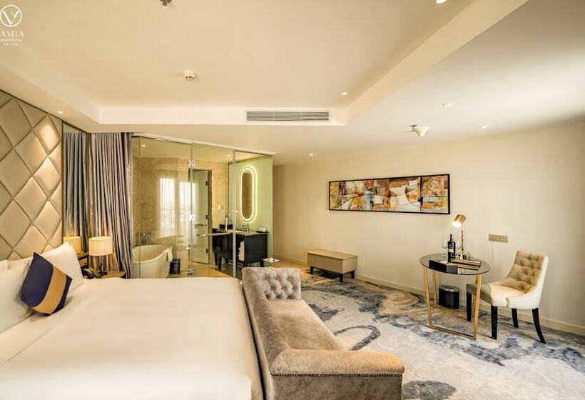 اتاق لوکس, La Vela Saigon