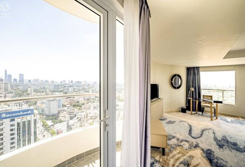 اتاق لوکس, La Vela Saigon