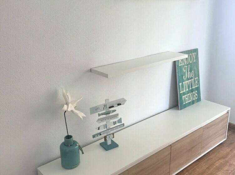 침실 2개 바다 전망 아파트, First Line Beach Apartment Alicante