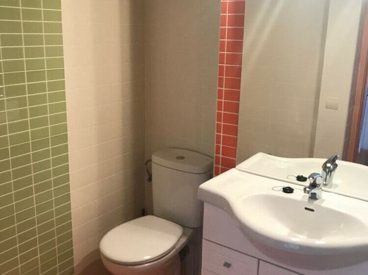 침실 2개 바다 전망 아파트, First Line Beach Apartment Alicante