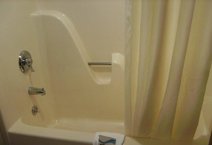 غرفة قياسية, All American Inn & Suites Branson