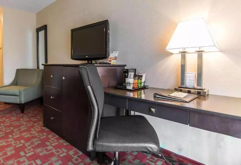 スイート, Quality Inn Shelburne Burlington