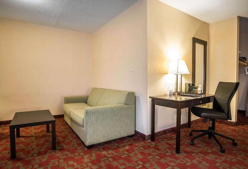 Люкс, Quality Inn Shelburne  Burlington