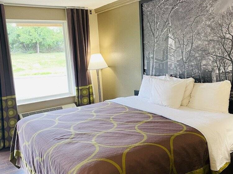 Номер Deluxe, Super 8 By Wyndham Danville