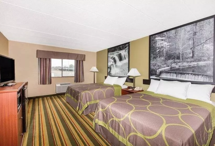 Standard-huone 2 Parivuodetta, Super 8 By Wyndham Frederick
