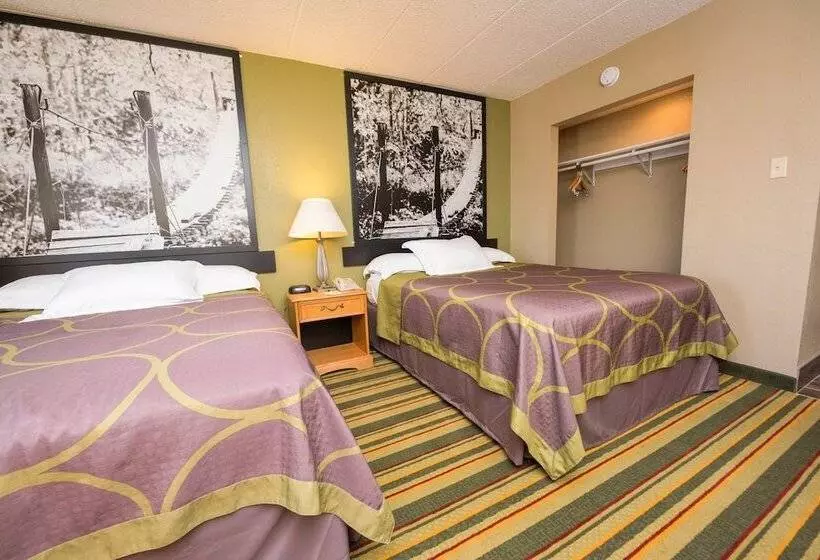 Standard-huone 2 Parivuodetta, Super 8 By Wyndham Frederick