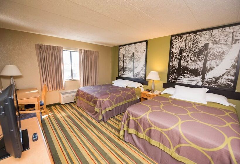 غرفه قياسيه سريرين مزدوجين, Super 8 By Wyndham Frederick