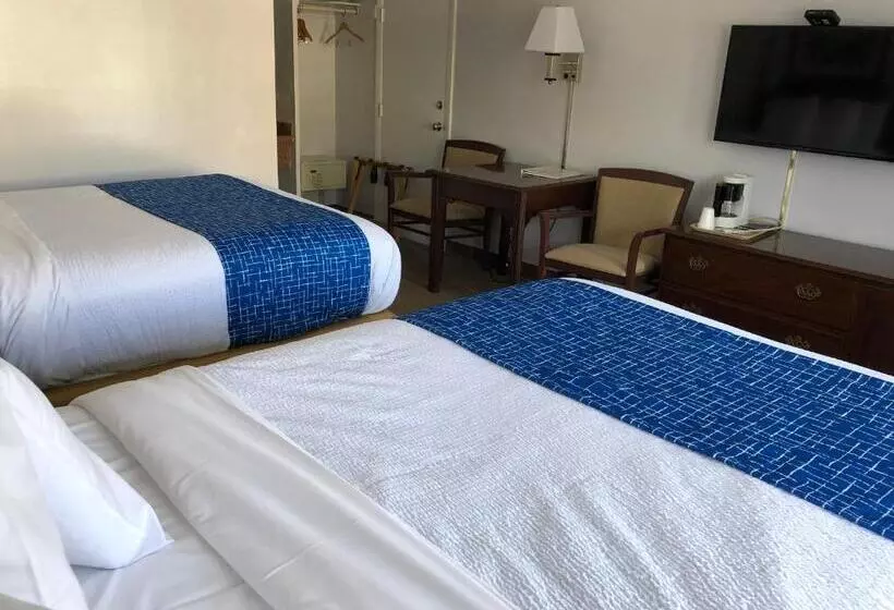 デラックスルーム, Travelodge By Wyndham Cape Cod Area