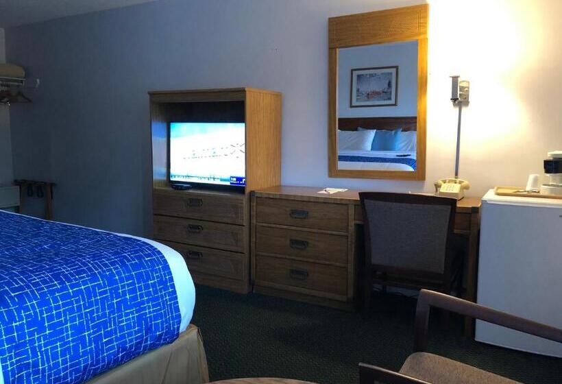 Стандартный Номер Кровать Кинг, Travelodge By Wyndham Cape Cod Area