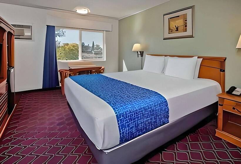 Номер Стандарт Двуспальная Кровать, Econo Lodge
