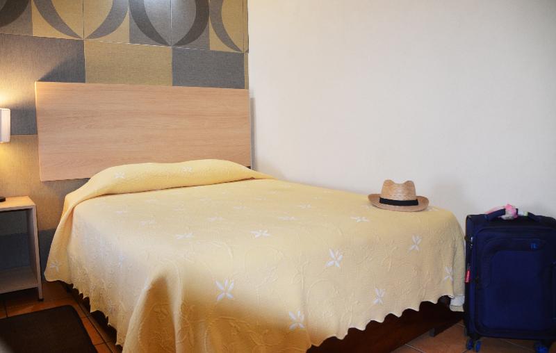 غرفة قياسية سرير كينج, Thunderbird Motel Hillsboro