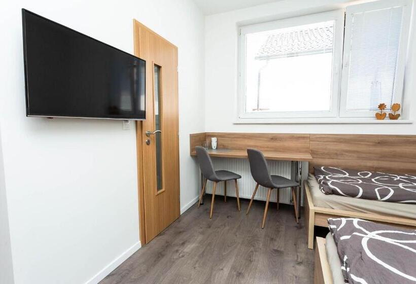 Номер Стандарт Трехместный, Pohoda Ubytovanie Stupava