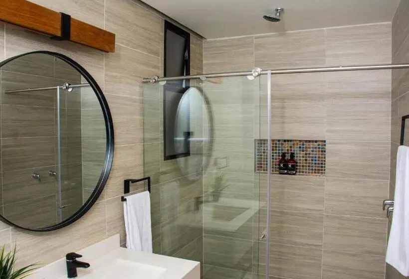 اتاق لوکس, Kapital Suites