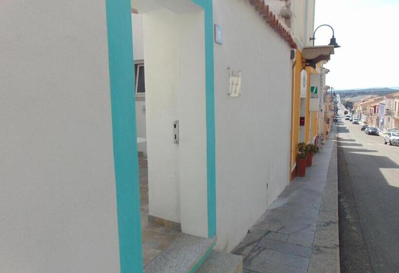 身障者適用キングサイズベッドルーム, Mio & Tuyo