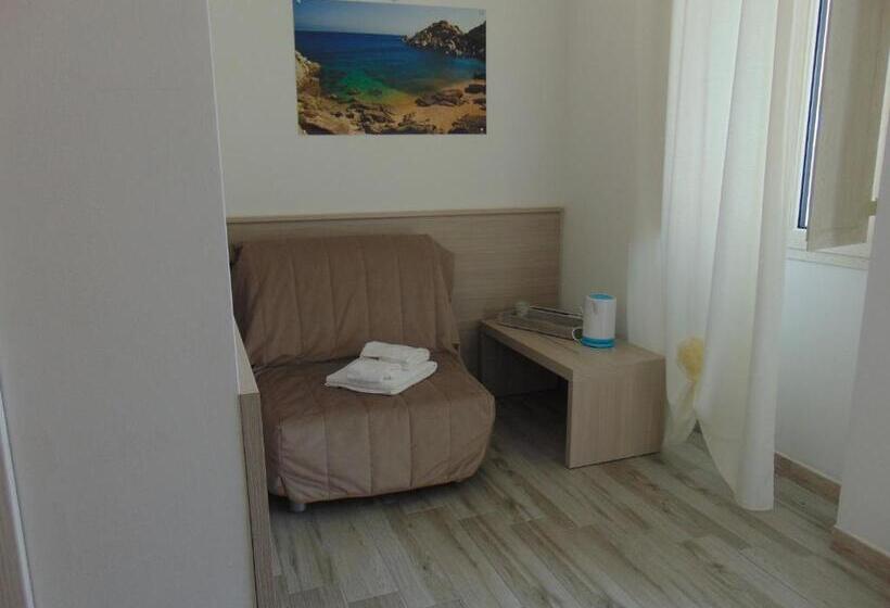 デラックスルーム, Mio & Tuyo