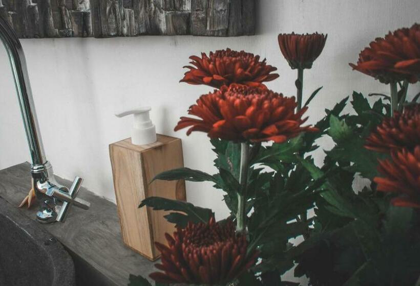 חדר דלוקס, Govardan Home Stay