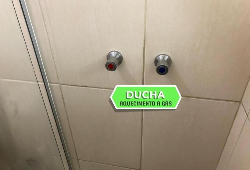 デラックスの４人部屋, Palace Hotel Guaíra