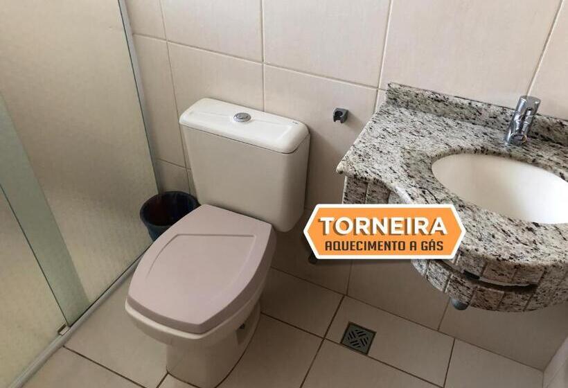 スタンダード４人部屋, Palace Hotel Guaíra