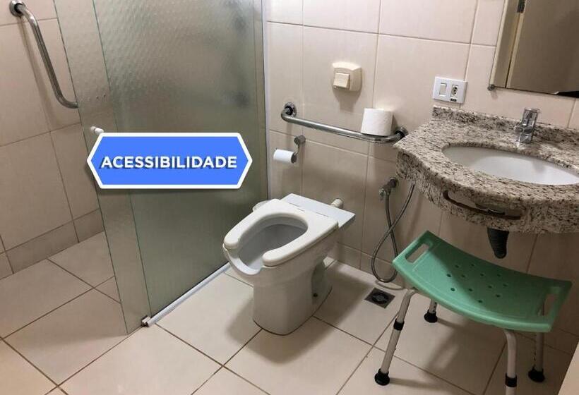 スタンダードトリプルルーム, Palace Hotel Guaíra