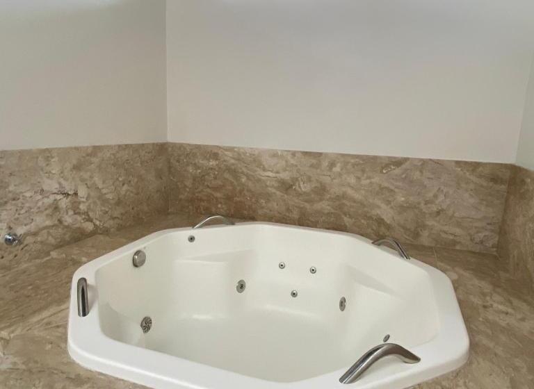 غرفة ديلوكس مزوَّدة بجاكوزي, Pousada Casa Da Praia