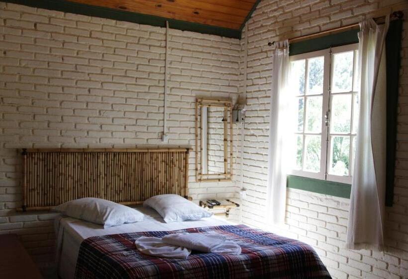 スタンダードトリプルルーム, Pousada Ecológica Rio Do Peixe