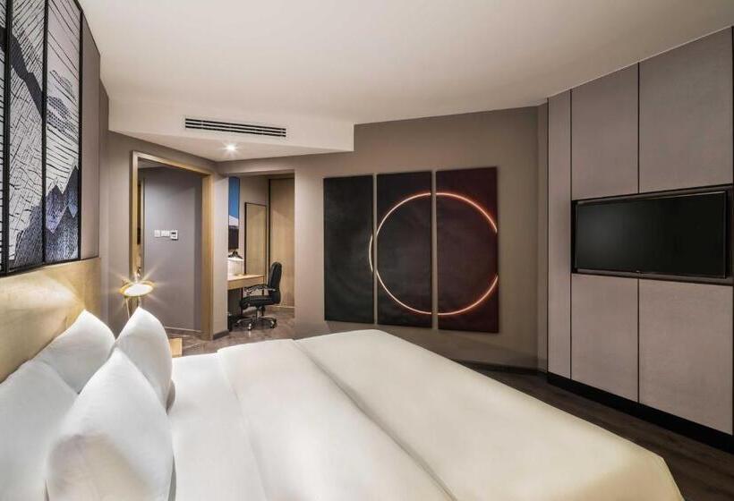 سوییت جونیور, Aber Unayzah