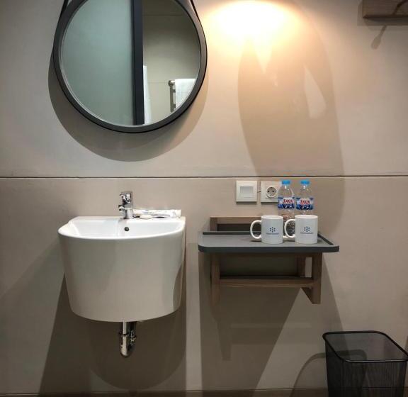 Quarto standard, Citrip Hotel Simpang Lima