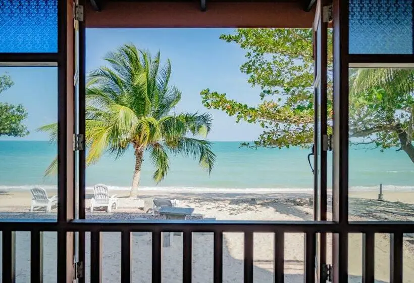 オーシャンビュースタンダードルーム, The Boutique Khanom
