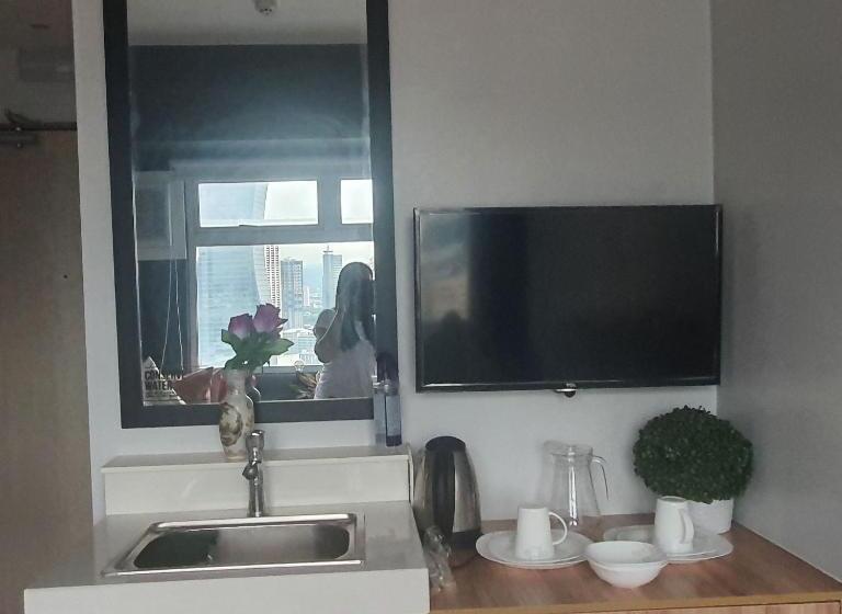 استودیوی استاندارد, Reddoorz Plus @ Urban Deca Tower Edsa 2