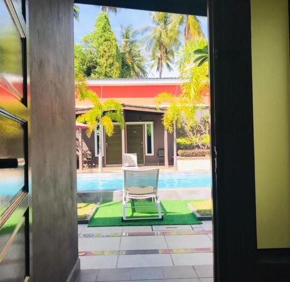 اتاق لوکس, Villa Abadi Resort