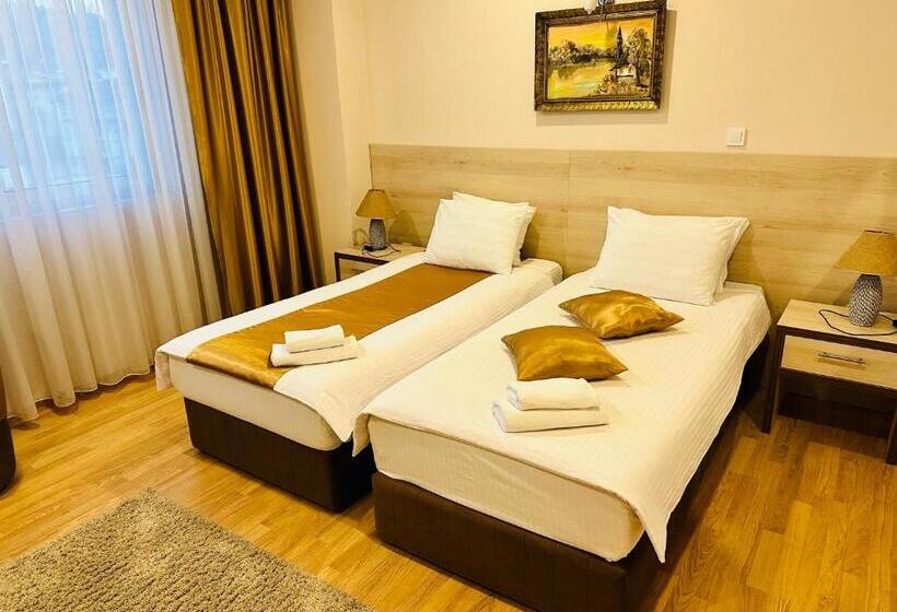 اتاق لوکس, Minero