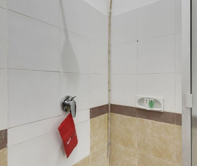 스탠다드 룸, Reddoorz Near Stadion Kompyang Sujana Bali