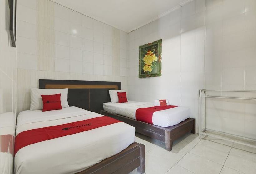 Quarto Estandar, Reddoorz Near Stadion Kompyang Sujana Bali