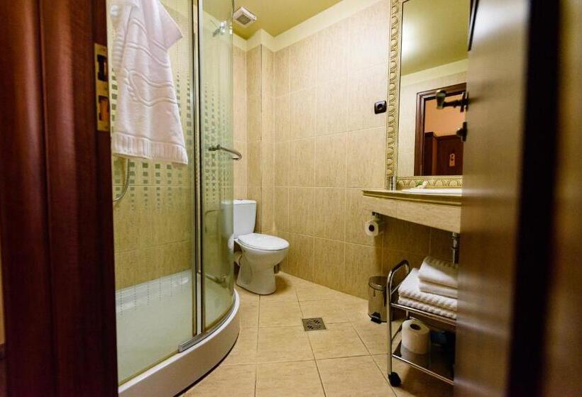 标准间, Pension Passion