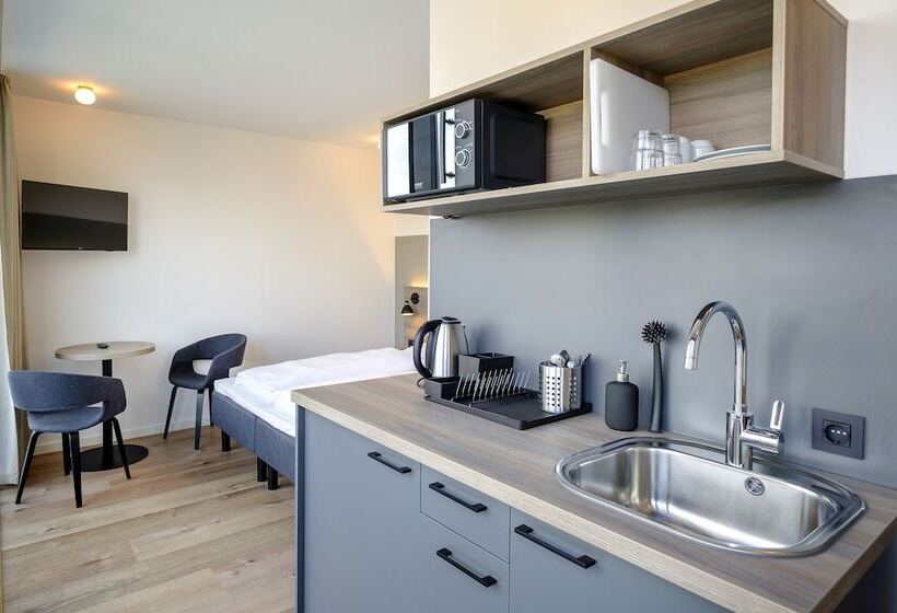 Апартаменты 1 Спальня, Go Hotel City