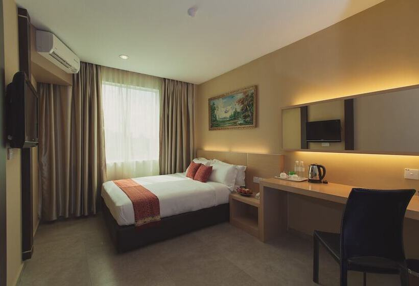 اتاق سوپریور, Paragon Lutong