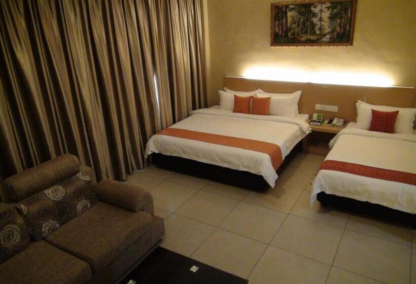 سوییت خانوادگی, Paragon Lutong