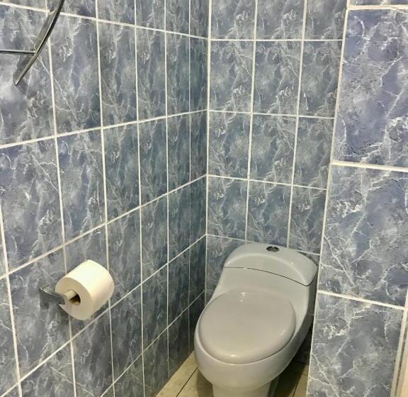 غرفة عائلية, Black Lion Inn