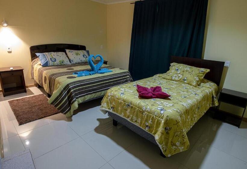 标准三人间, Hostal Beatriz Taltal