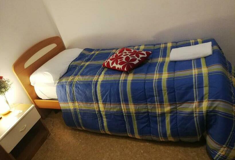 חדר סטנדרד יחיד חדר אמבטיה משותף, Venice Star House