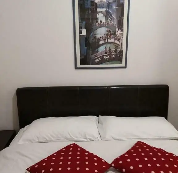 バス共有のスタンダードルーム, Venice Star House