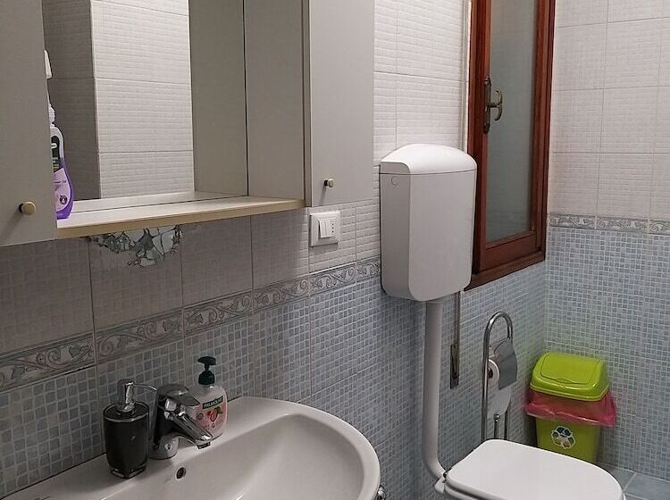 חדר סטנדרד יחיד חדר אמבטיה משותף, Venice Star House