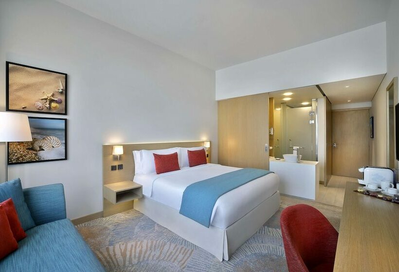 Номер Executive, Avani Ibn Battuta Dubai