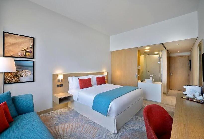 Номер Executive, Avani Ibn Battuta Dubai