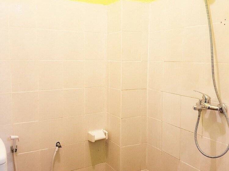 Номер Стандарт, Oyo 3186 Thomas Garden Place