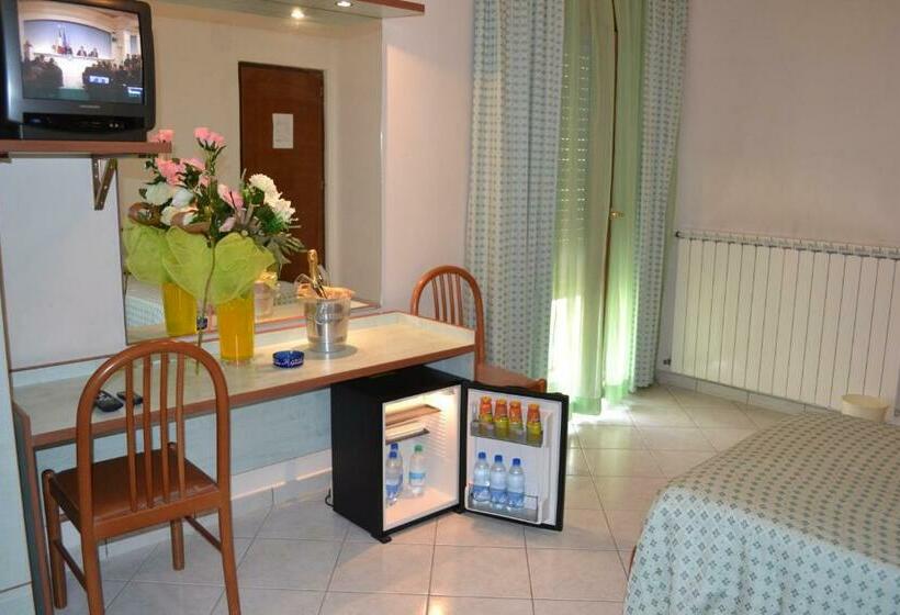 اتاق استاندارد, Paradiso