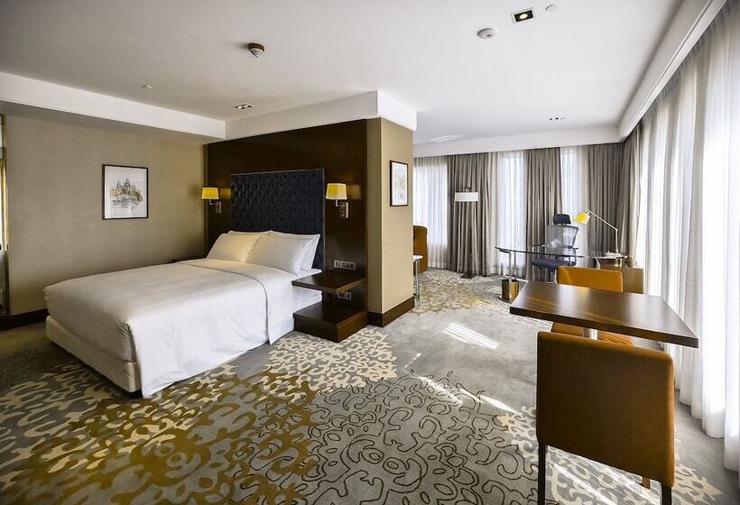 سوئیت 2 خوابه, Holiday Inn Dhaka City Centre By Ihg